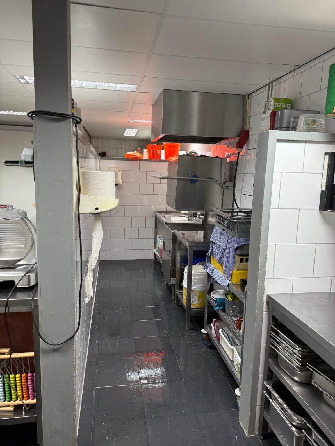 Werkruimte in de keuken van ’t Woud 35e